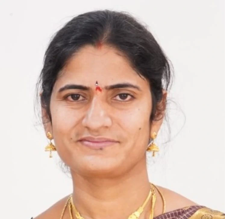 Pavitha Thadkamalla
